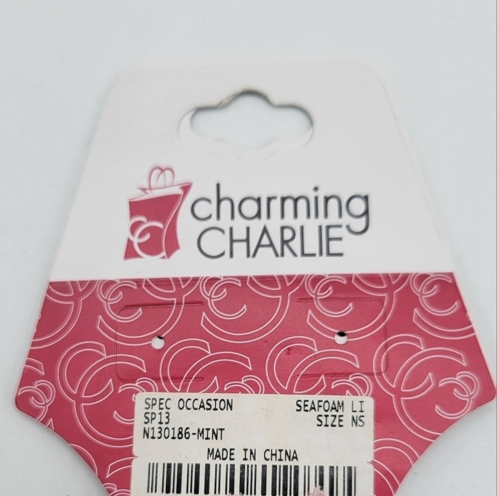 Charming Charlie Special Occasion Seafoam Necklace - Picture 5 of 6